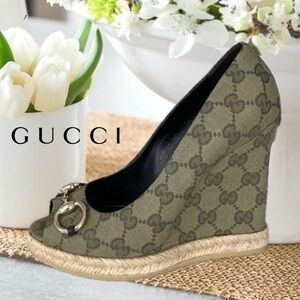 NEW IN BOX GUCCI GG LOGO MONOGRAM WEDGES